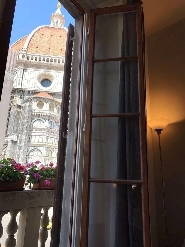 Couette-café Di Piazza Del Duomo Florence