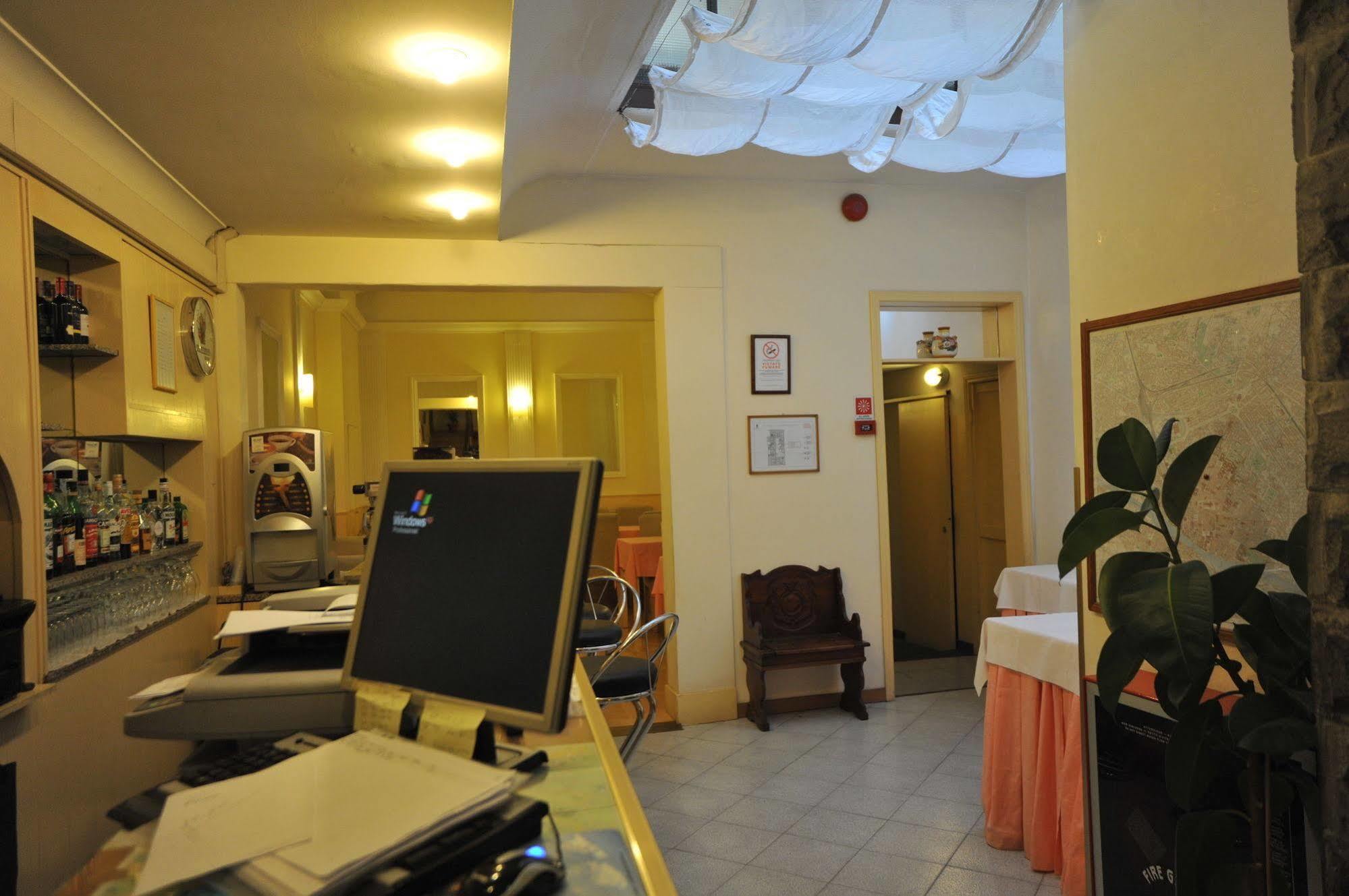 Gioia Hotel 3*