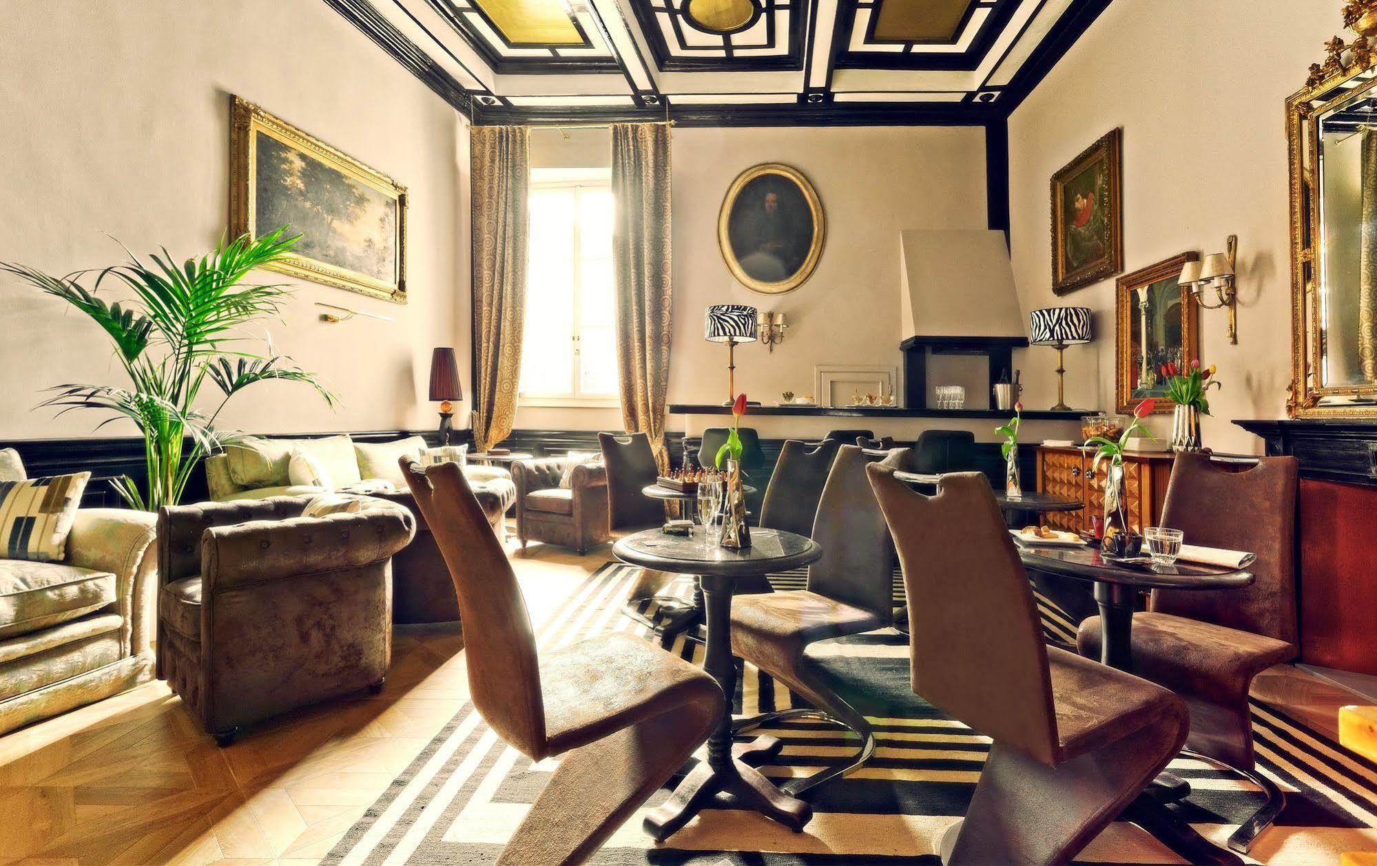 La Maison Du Sage Acomodação com café da manhã  3*