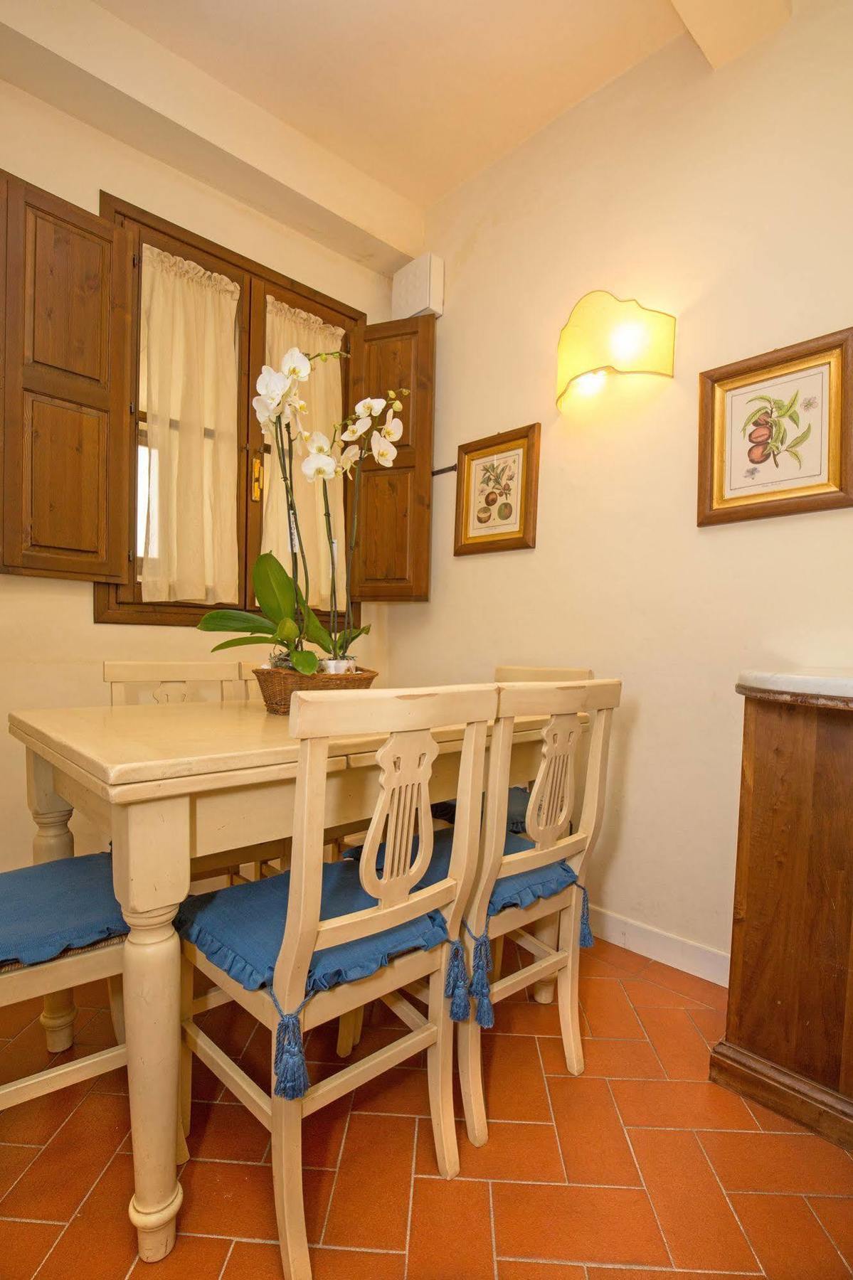 Acomodação com café da manhã  La Casa Del Garbo - Luxury & Florença