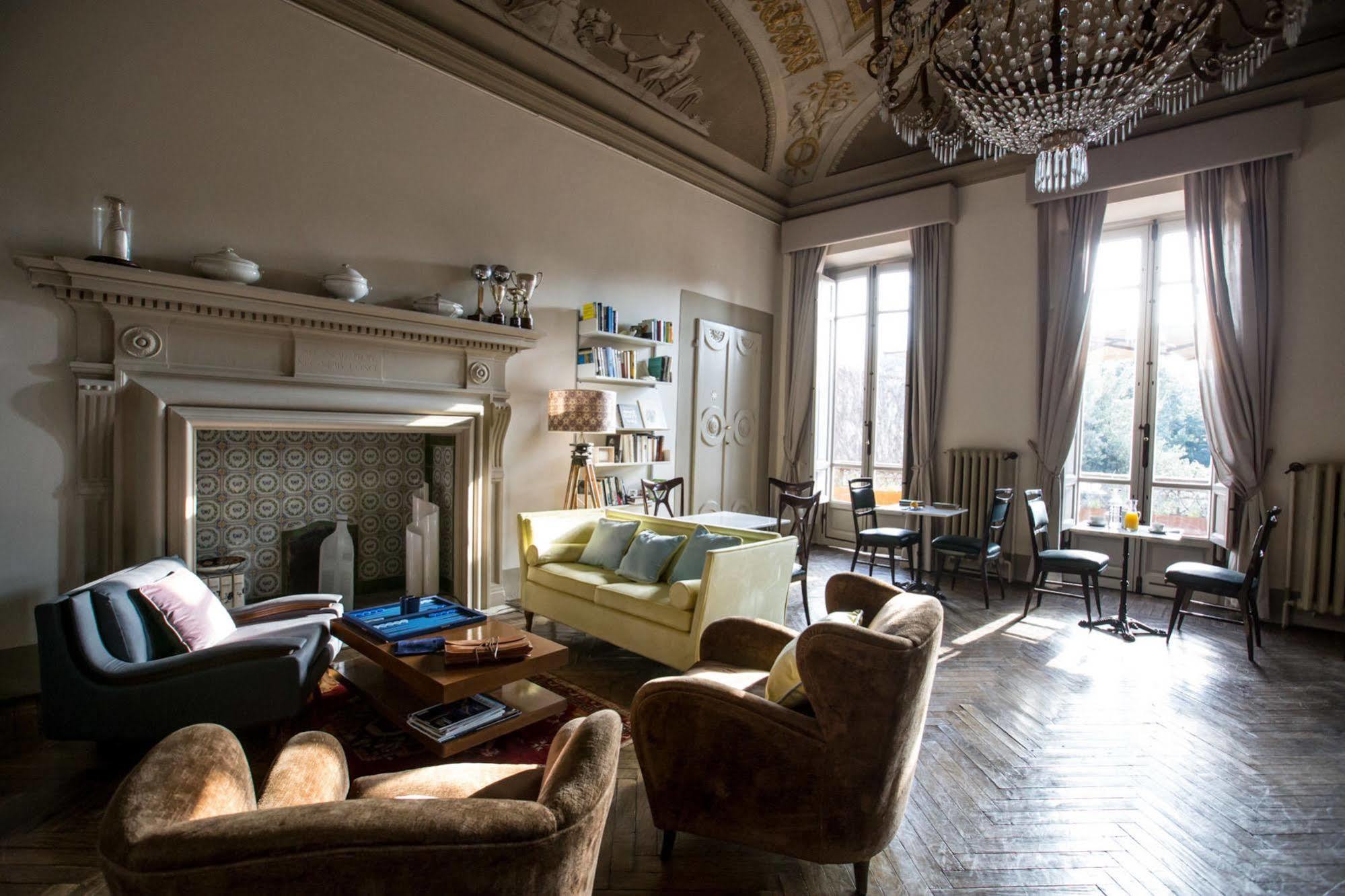 Bed & Breakfast Adastra