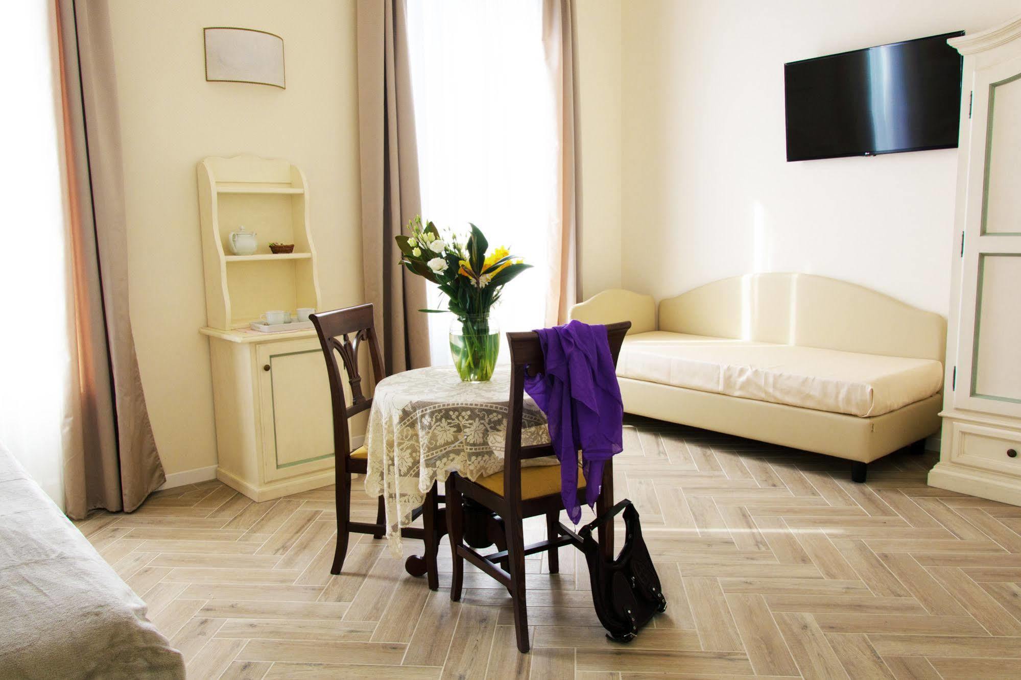 Dimora Salviati Florence
