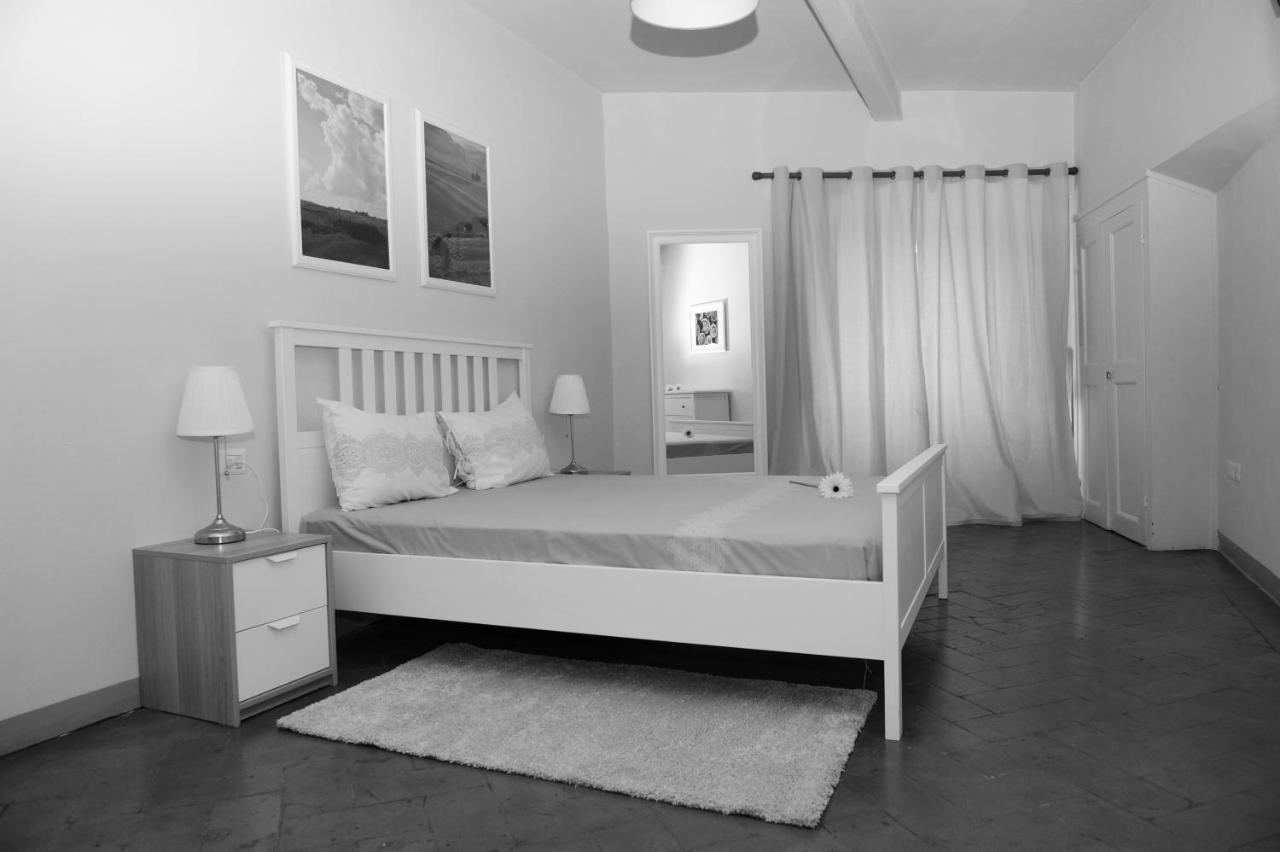 Bed & Breakfast Pontevecchio Relais *