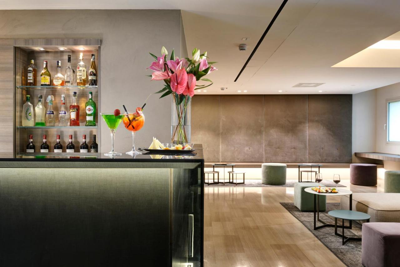 Hotel Glance In