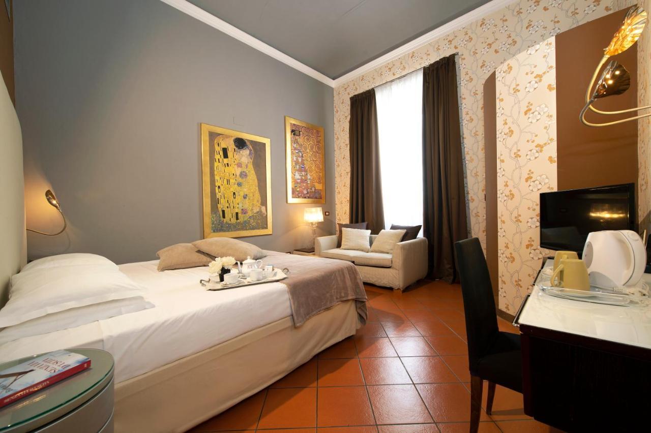 De La Pace, Sure Collection By Western Hotel