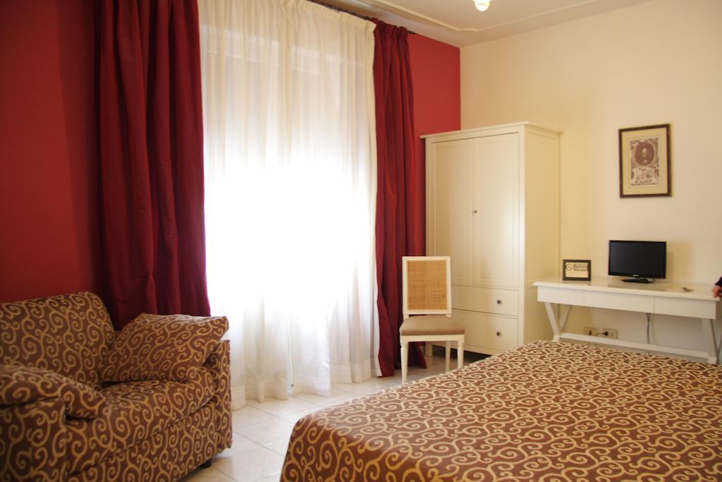 Hotel Alex 3*