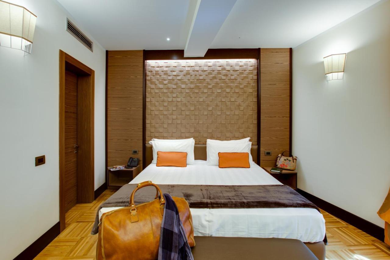Solo Experience Hotel 4*