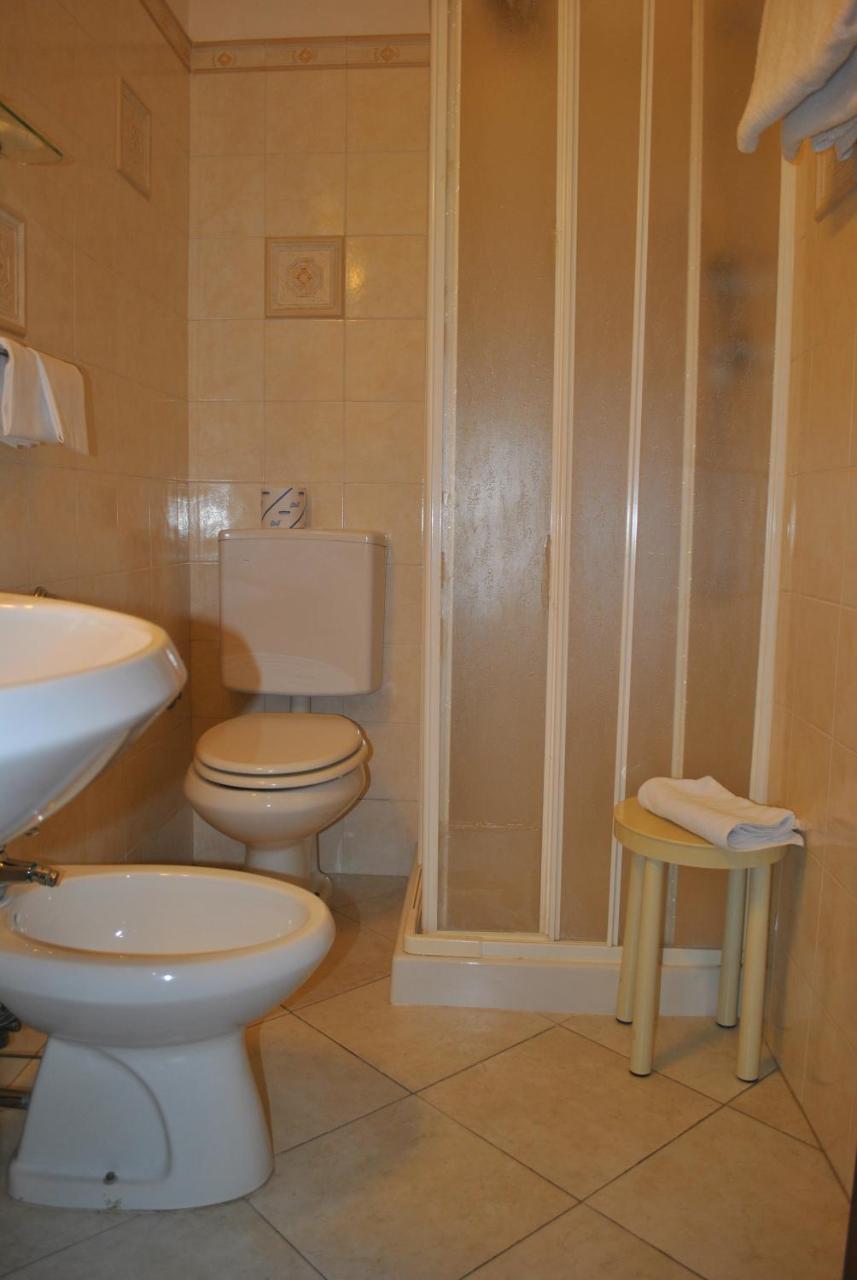 Hotell Auto Park 3*