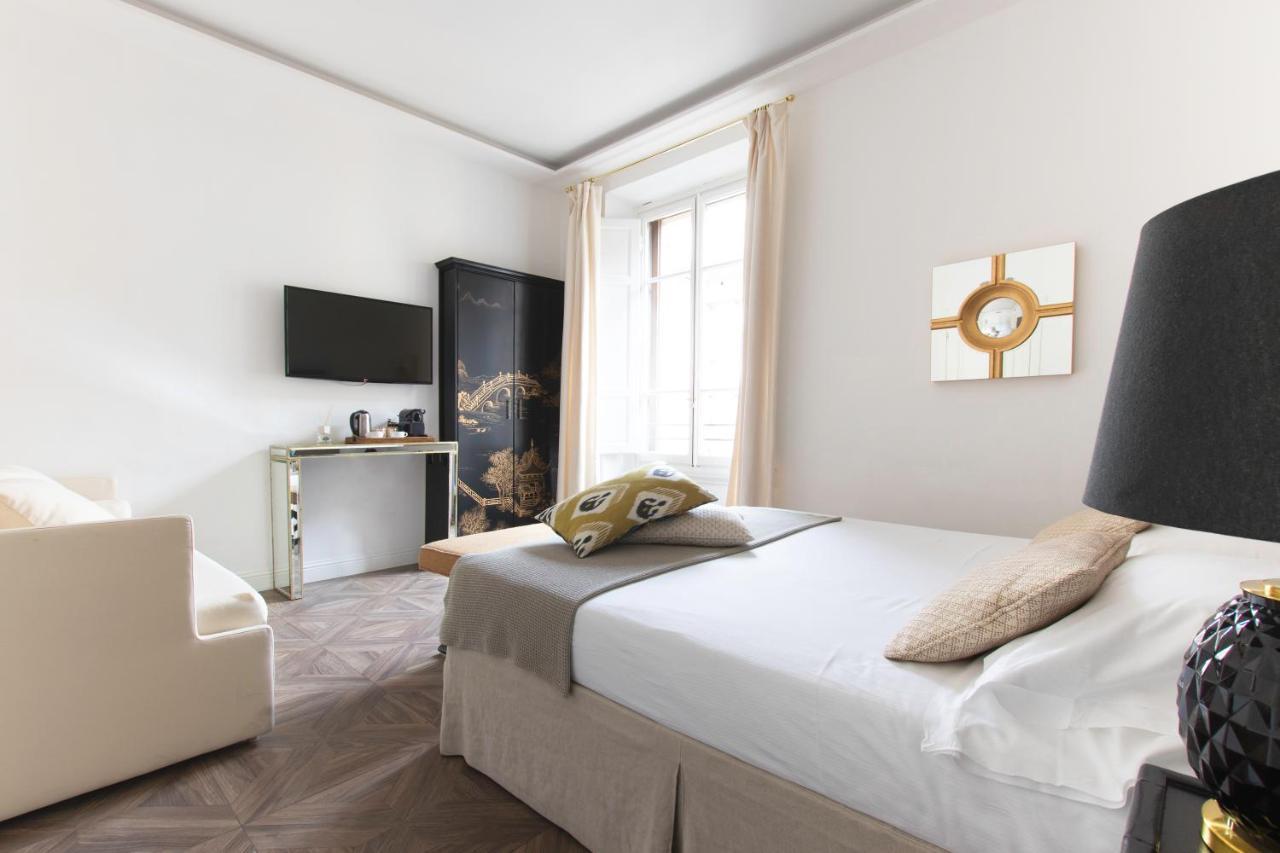 Kf Deluxe Bed & Breakfast