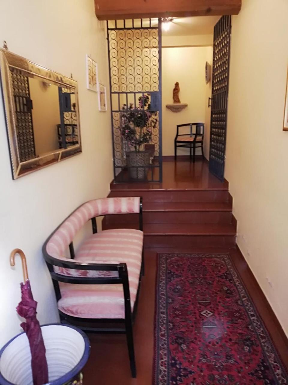 Acomodação com café da manhã  La Rosa Townhouse 3*