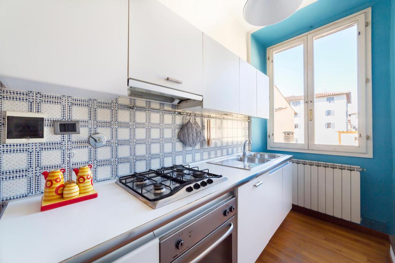 Apartment Borgo Pinti Frescos 6 Sleeps *