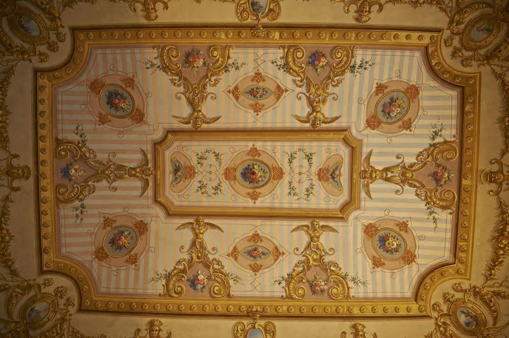 Capitale Hotel 3*