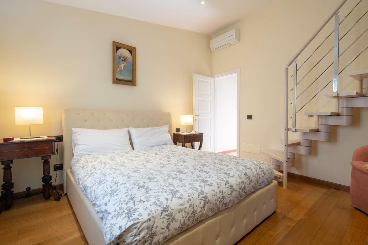 Macci Place * Firenze