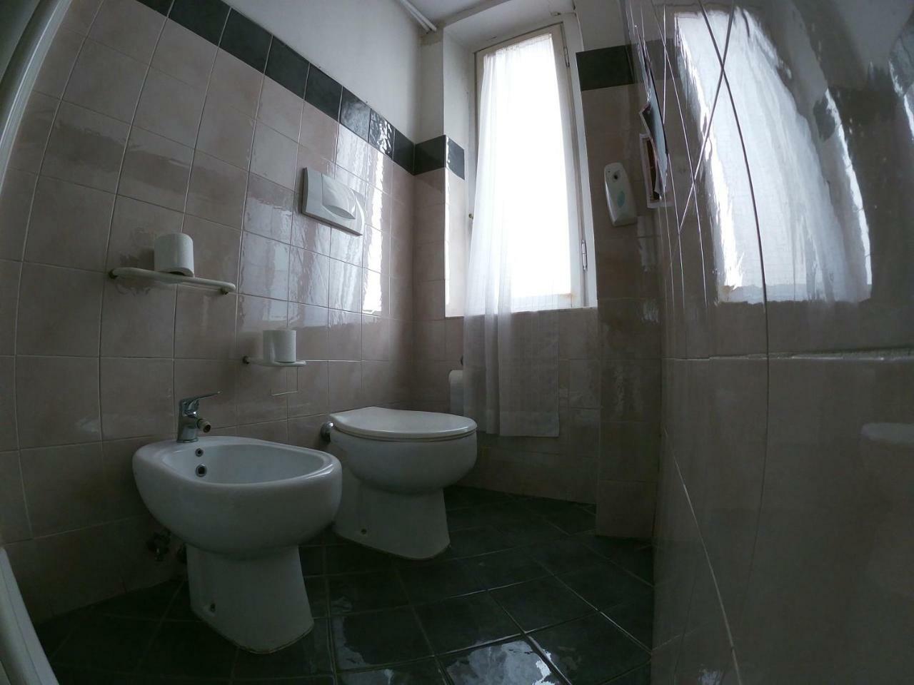 Holiday Rooms