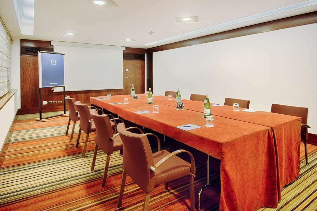 Hotell Nh Firenze