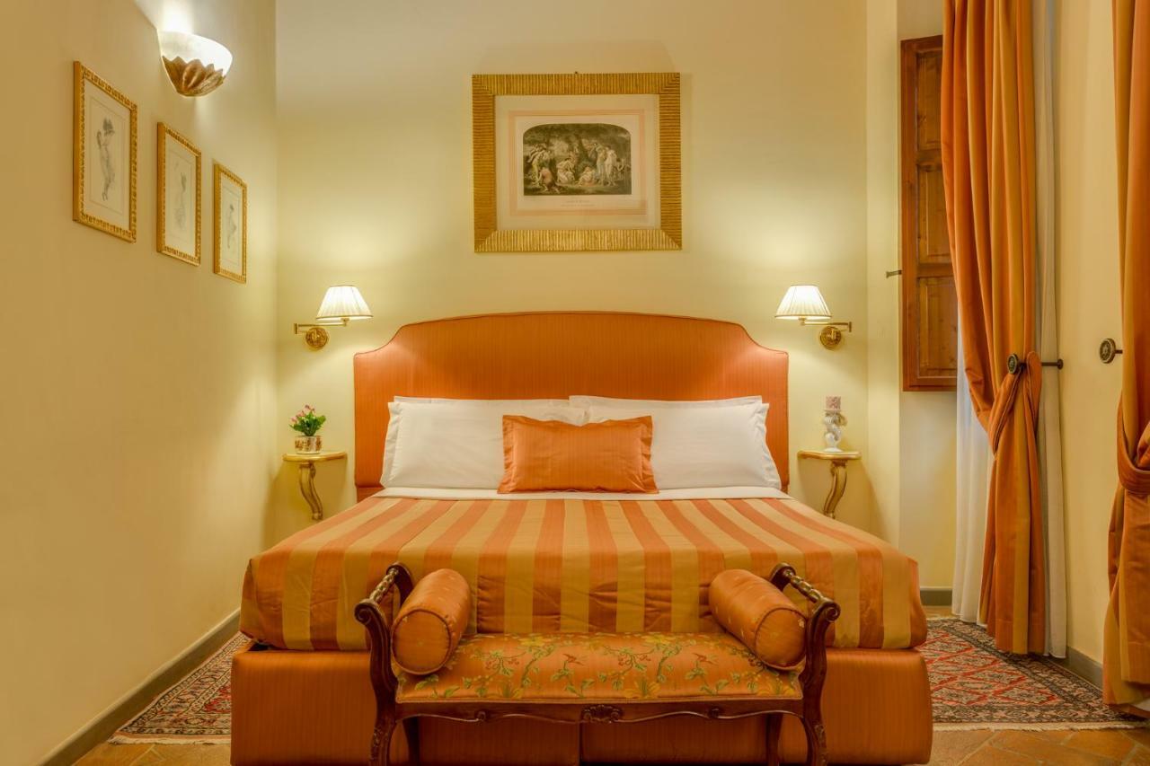 La Casa Del Garbo - Luxury & Acomodação com café da manhã  3*