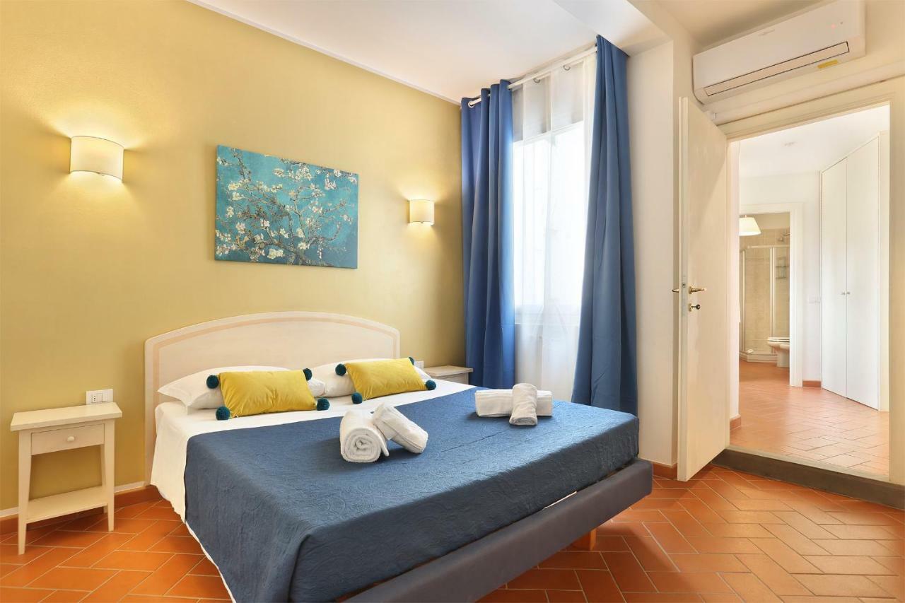 Golden Jack - Sweet Dreams In Appartement *
