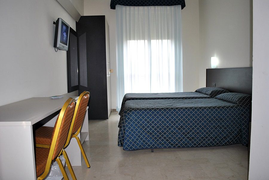 Hotell Auto Park 3*