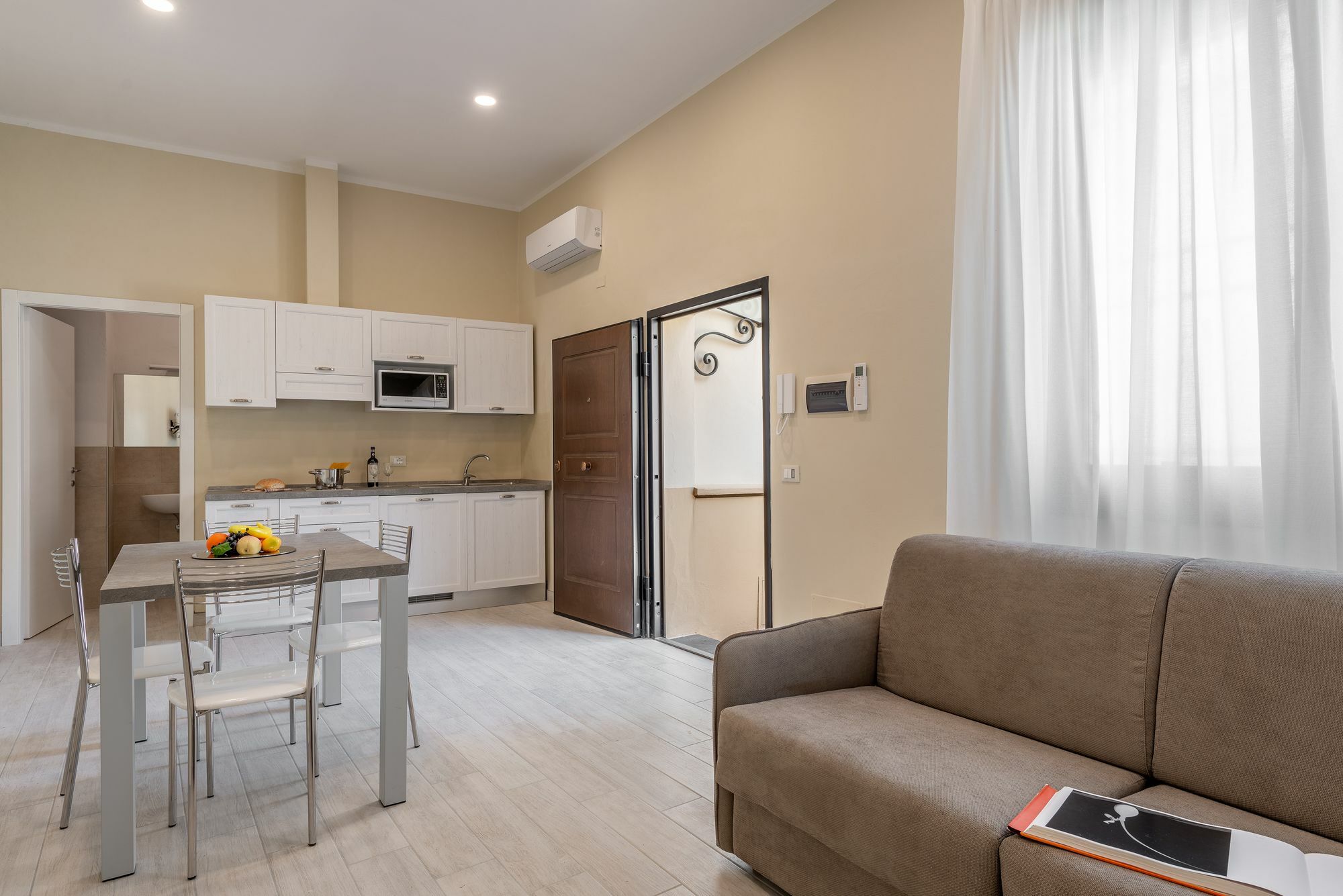 Aparthotel Carra
