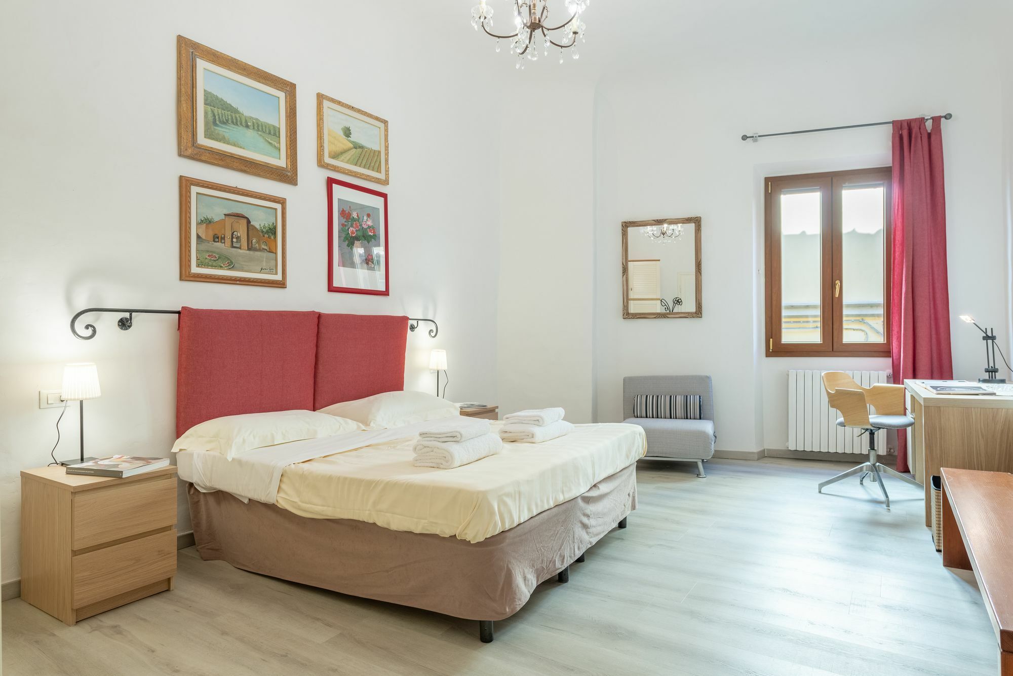 Appartement Santo Spirito 2 Bedrooms *