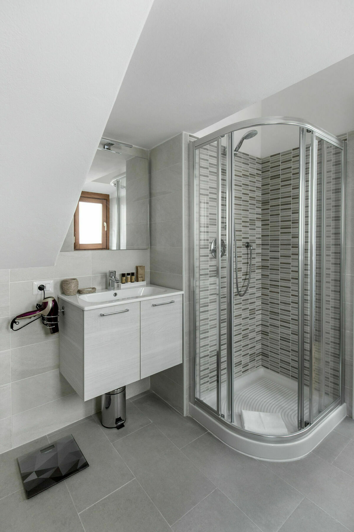 Apollo Affittacamere 3*