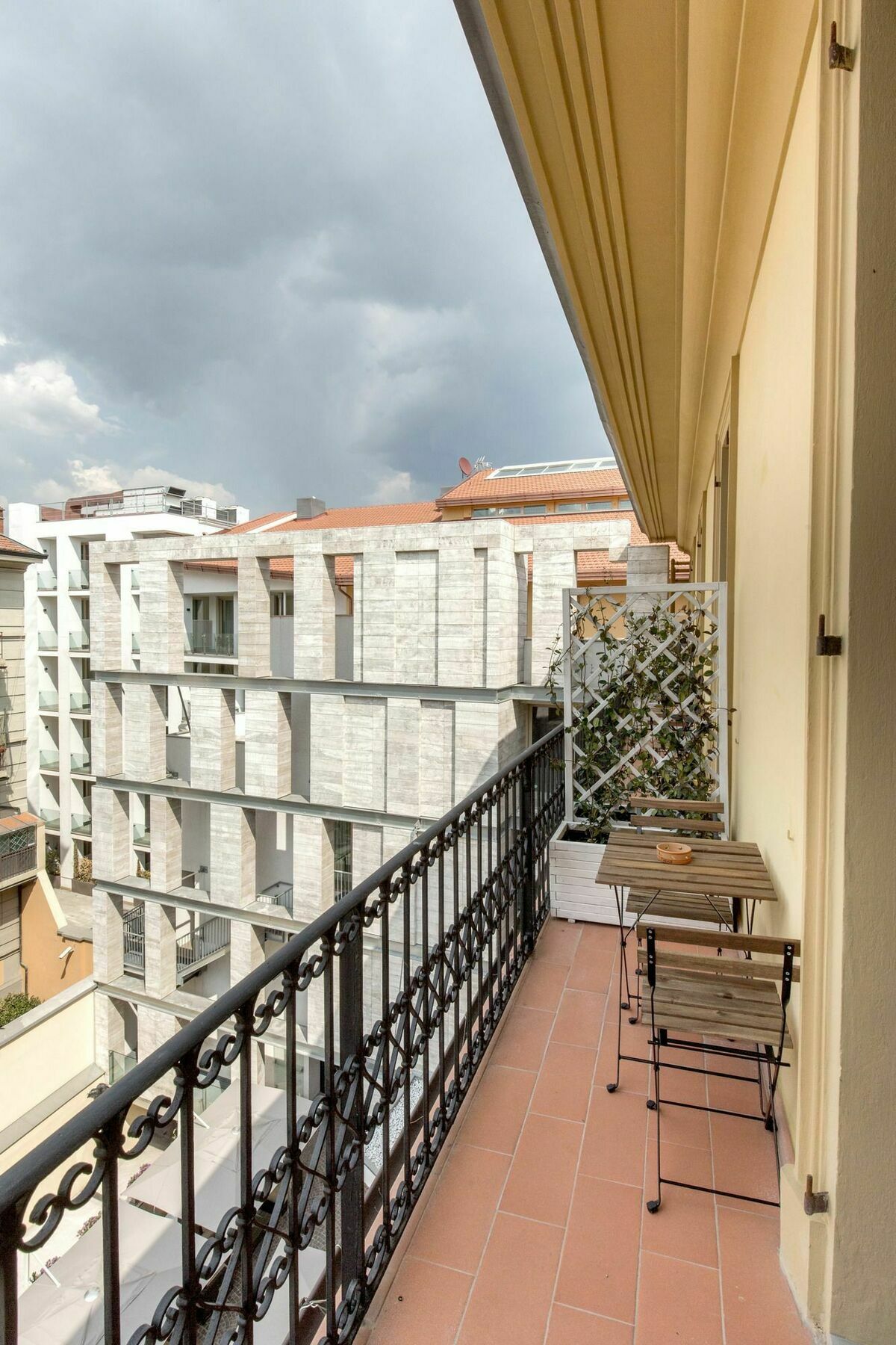 Apollo Affittacamere 3*