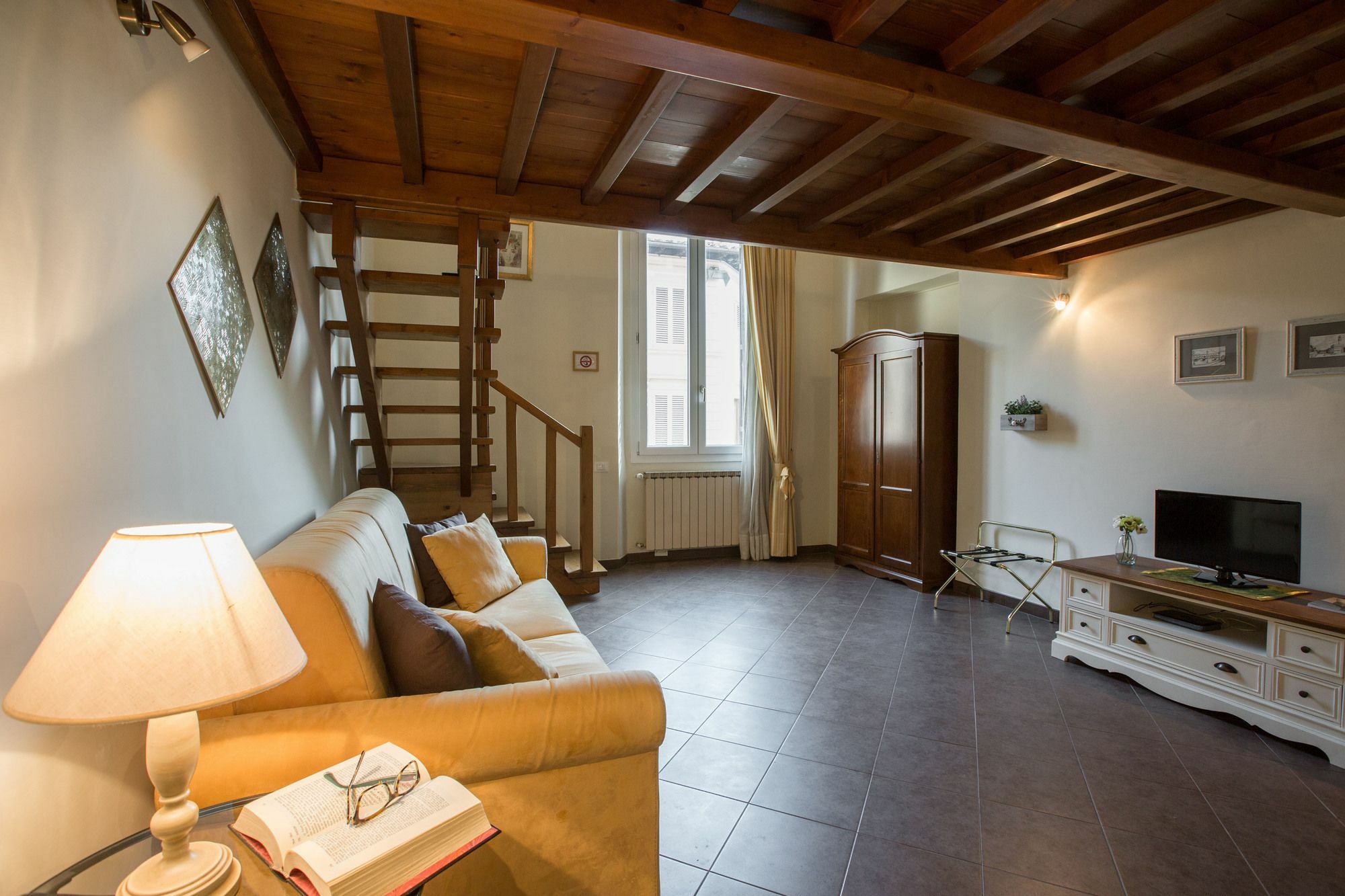 Appartement Charming Cavour Heart Of