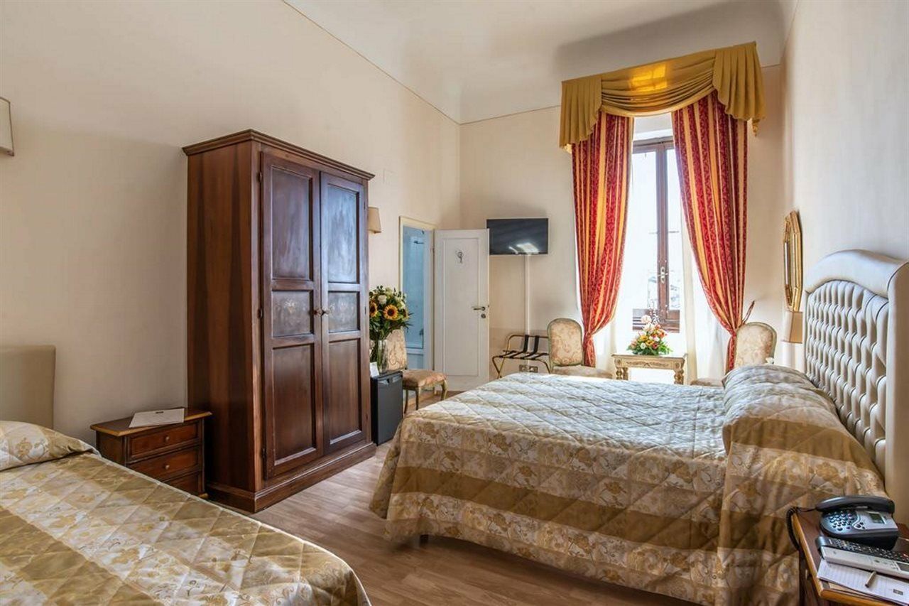 Paris Hotel Florence