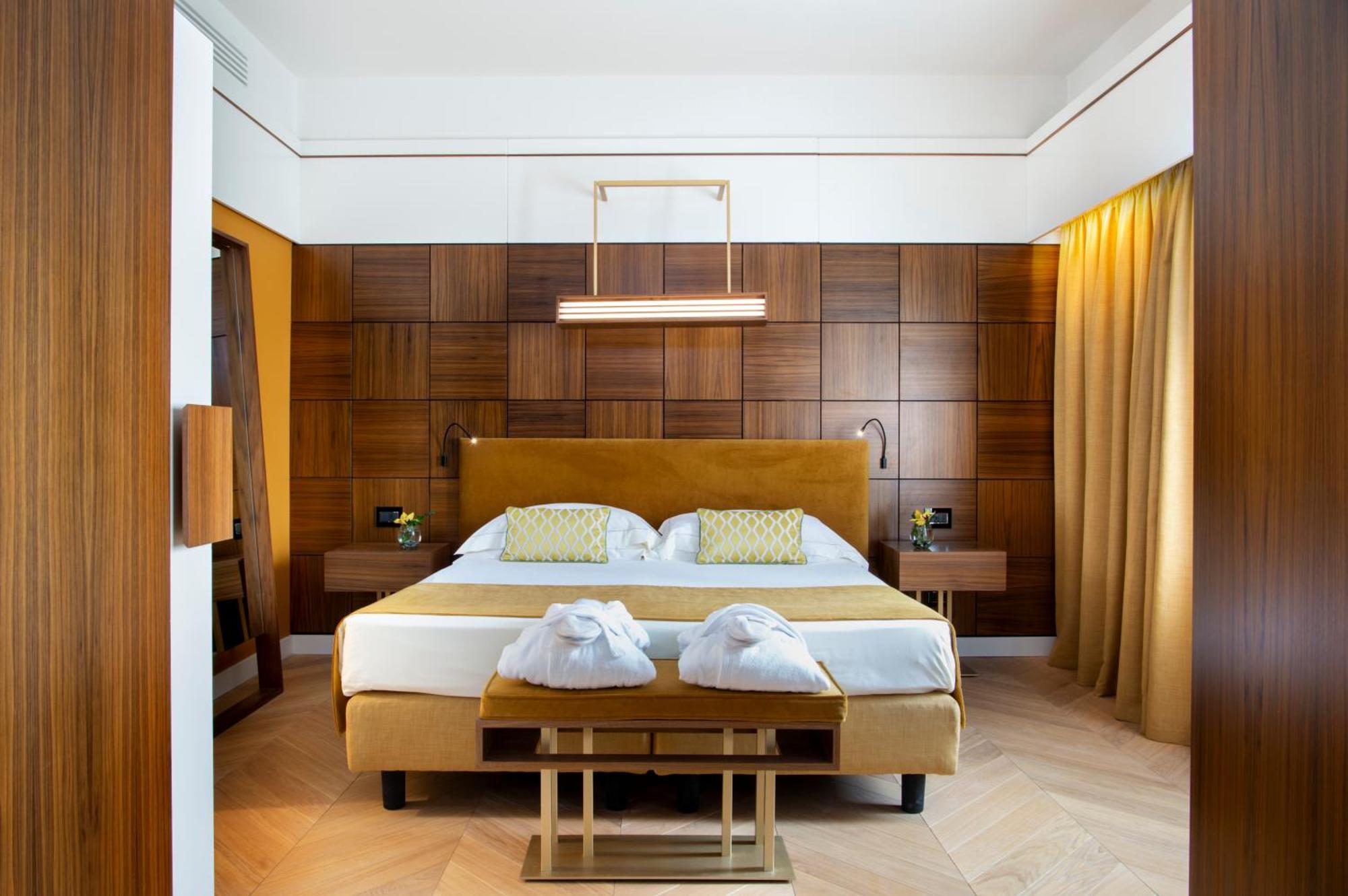 Degli Orafi Hotell 4*