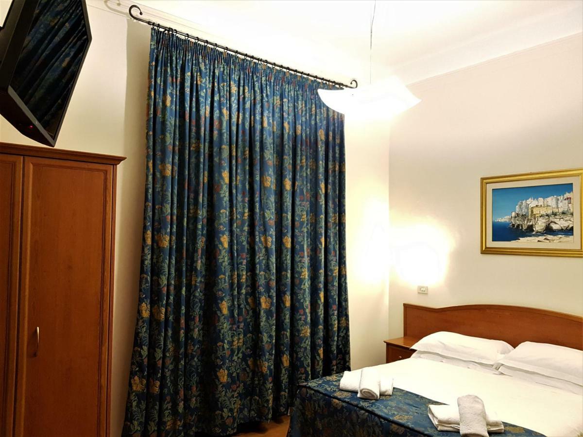 Bed & Breakfast Madrid Firenze