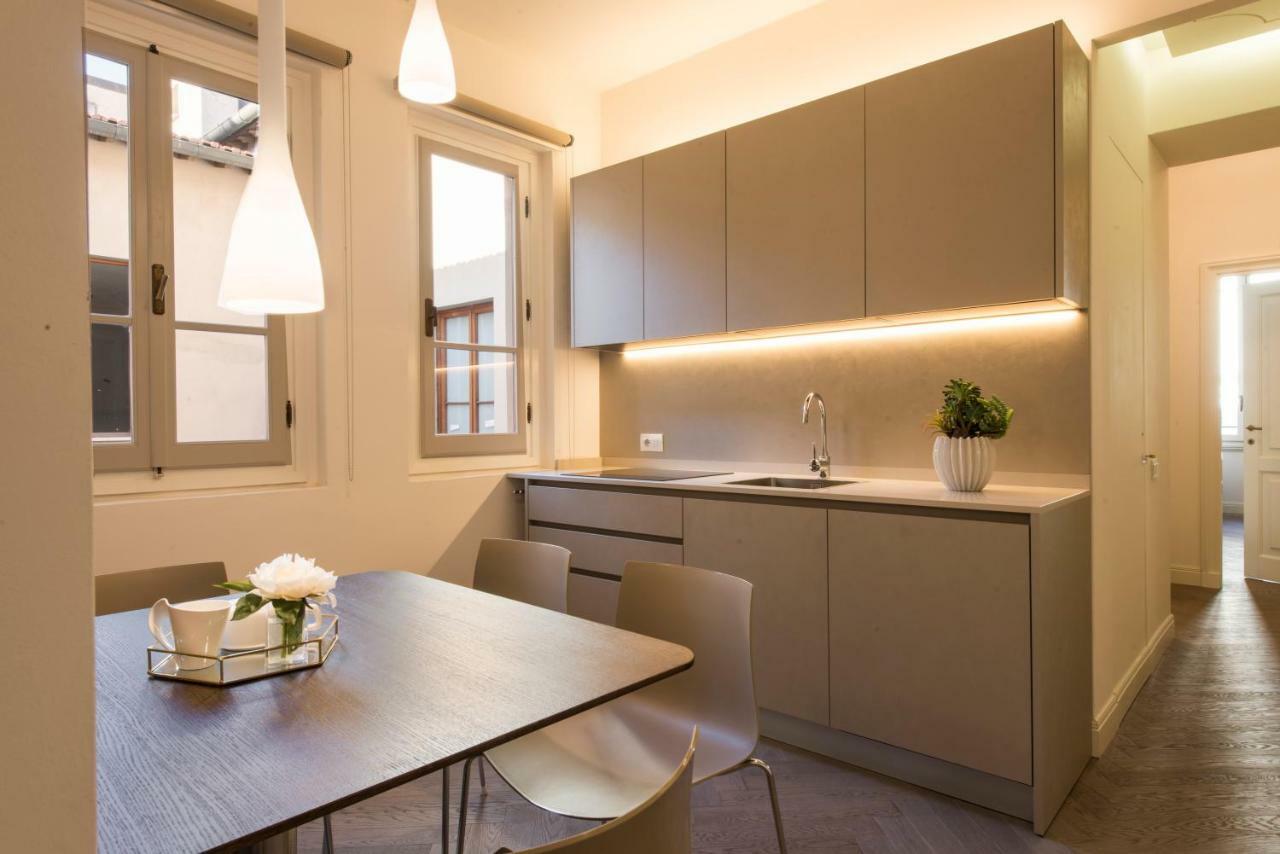 - Duomo Contemporary Appartement *