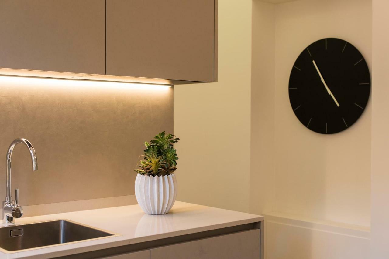 - Duomo Contemporary Appartement *