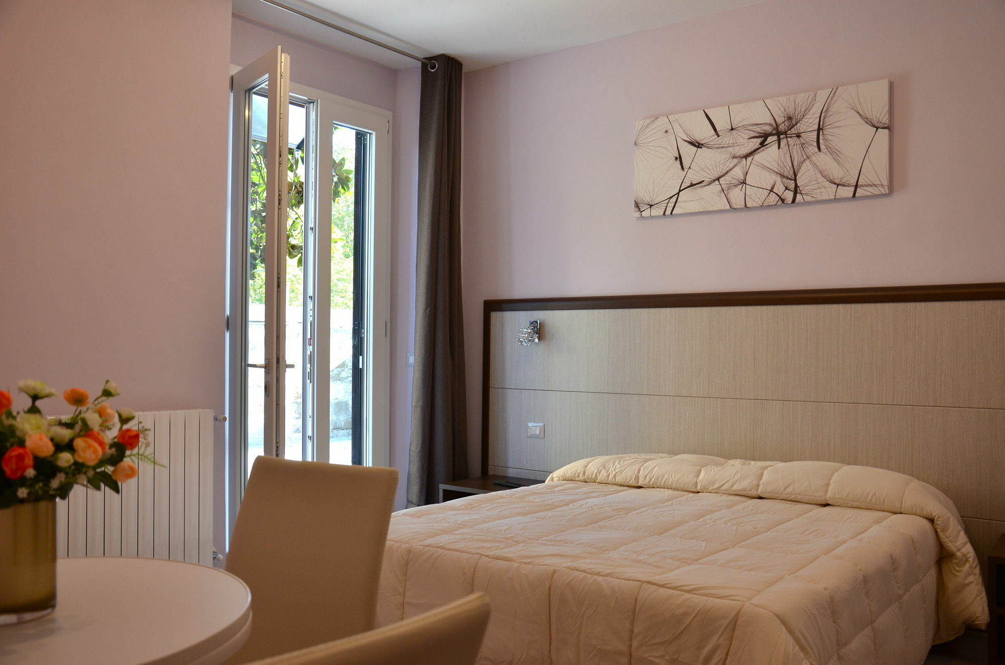 Stadium Bed & Breakfast 3*