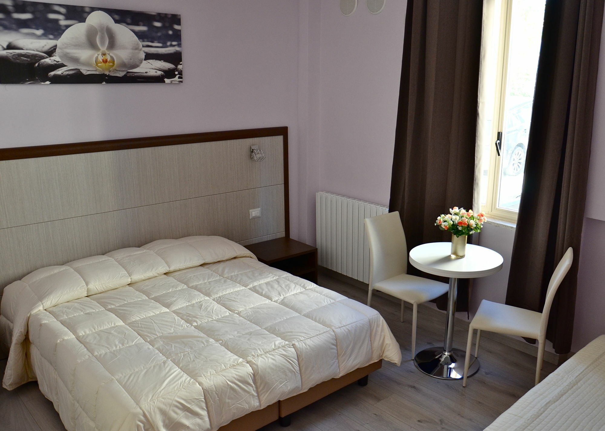 Stadium Bed & Breakfast 3*