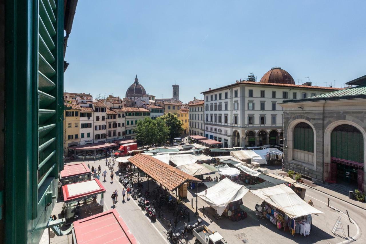 Piazza Del Mercato Firenze