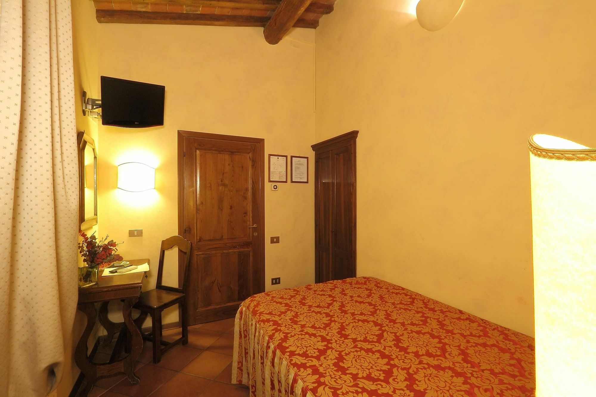 Hotel Mario's 3*