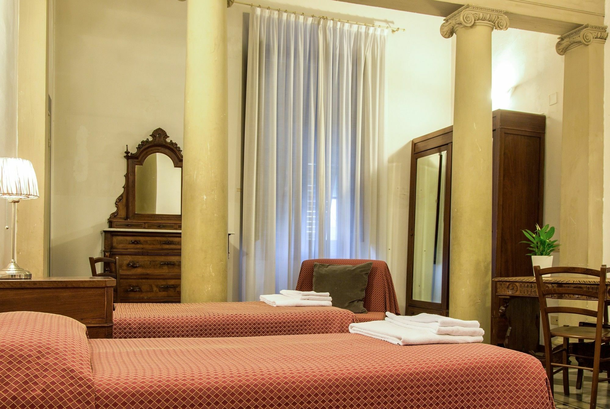 Casa Santo Nome Di Gesu Hotel Florence