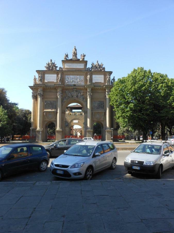 Appartement Italian Fantasy Takes Away