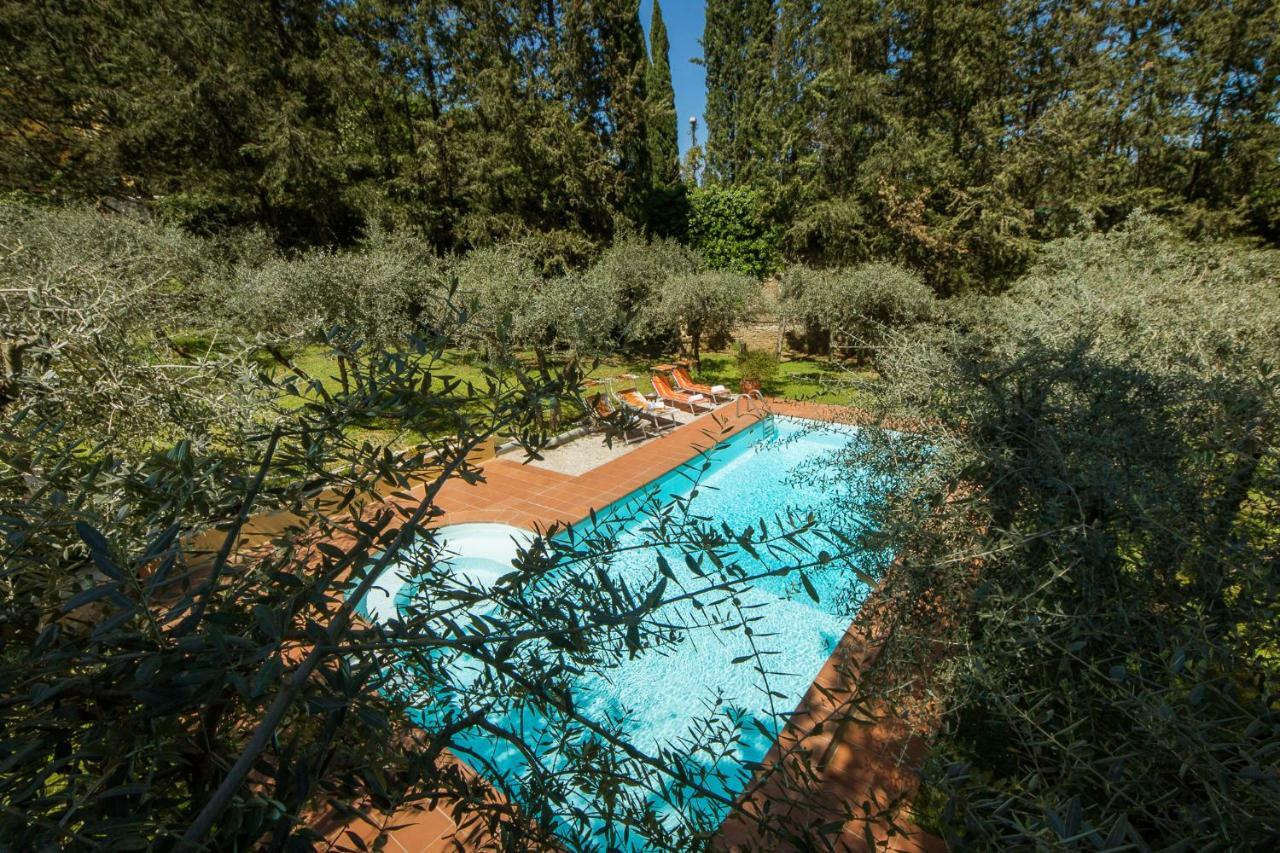 Villa In Private Estate,shared Pool,parking,3km To Ponte Vecchio