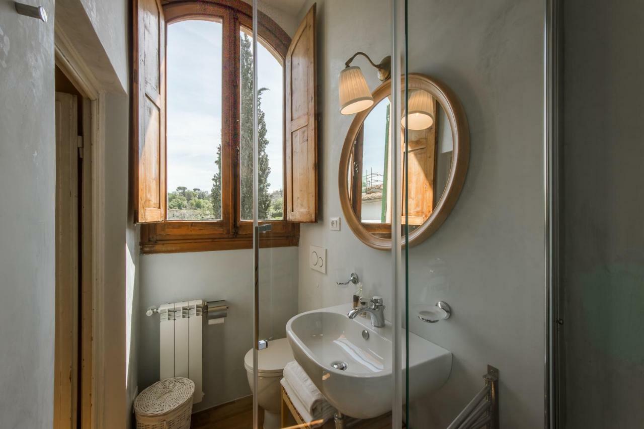 In Private Estate,shared Pool,parking,3km To Ponte Vecchio * Firenze