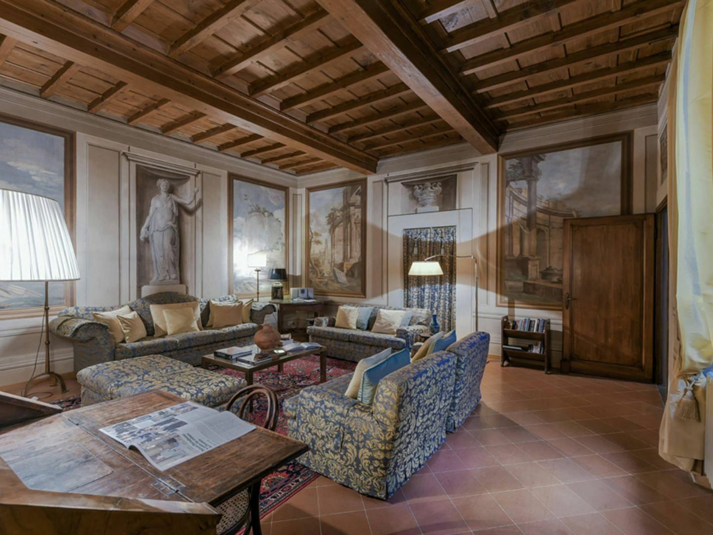 Donatello - Elegante E Spazioso A Pochi Minuti Dalla Stazione Appartement *