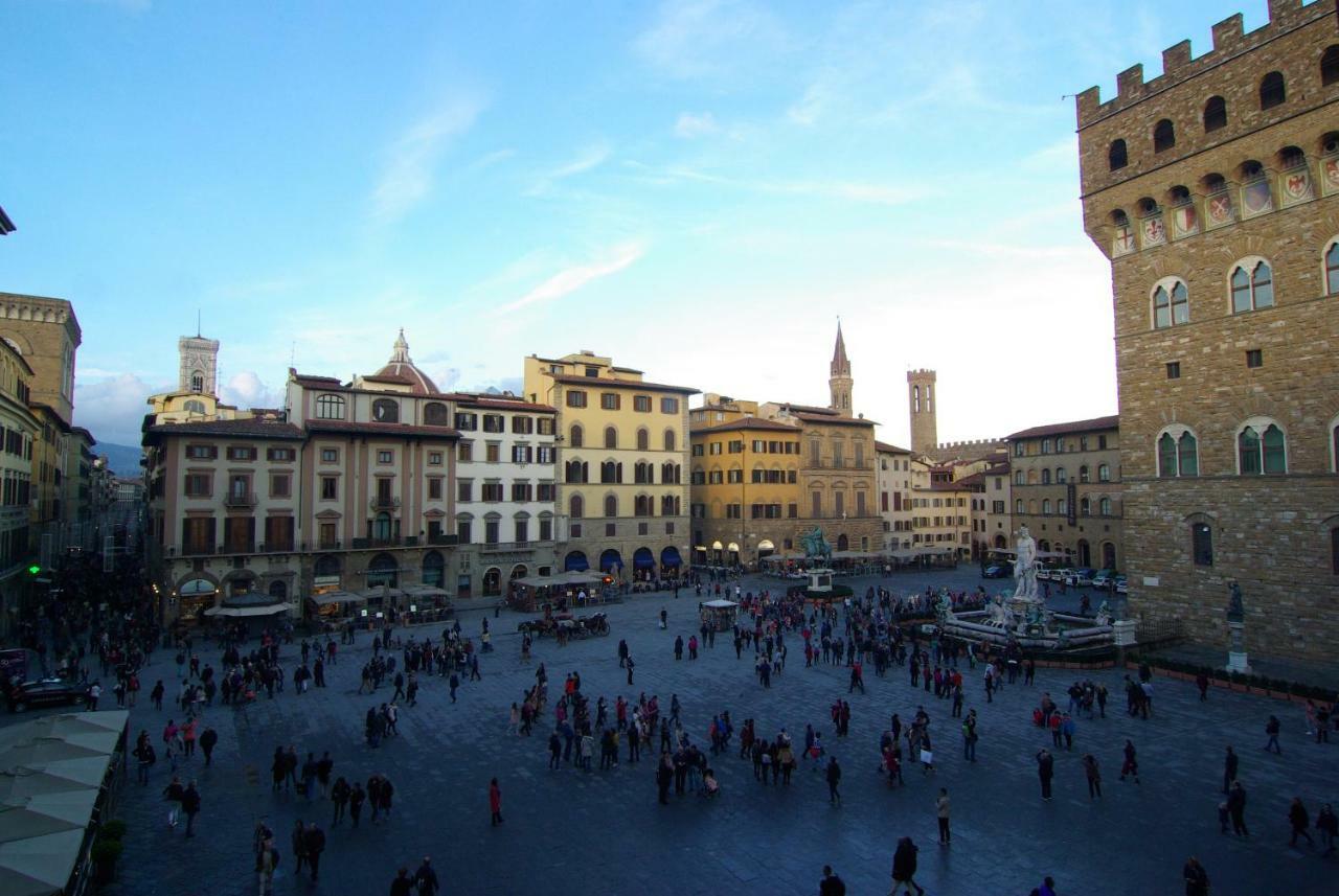 Appartamento Piazza Signoria 1, *