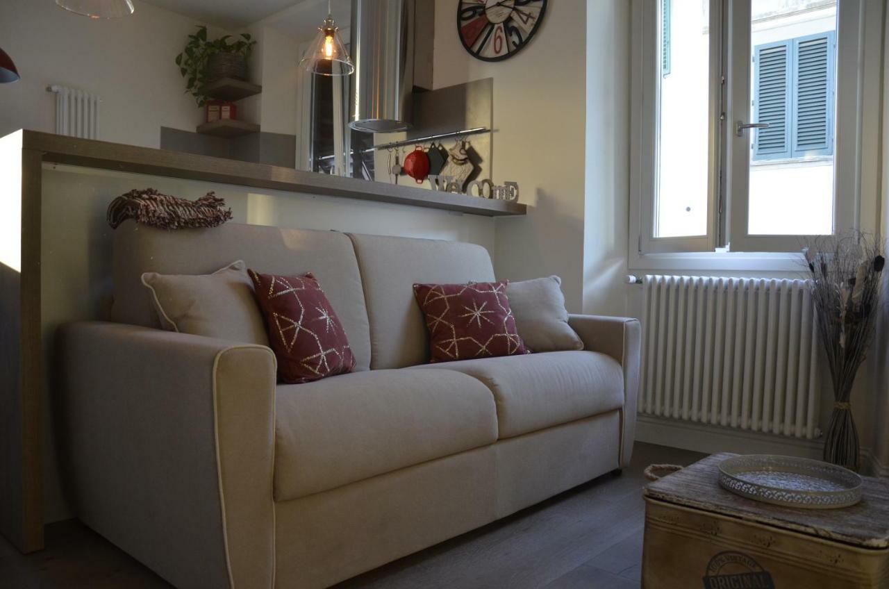 With Apartment Florence