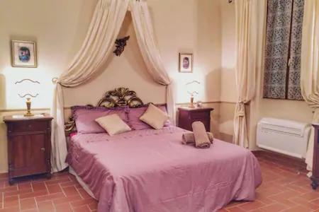 Classic Style In Center Appartamento *