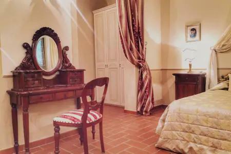 Classic Style In Center Appartamento *