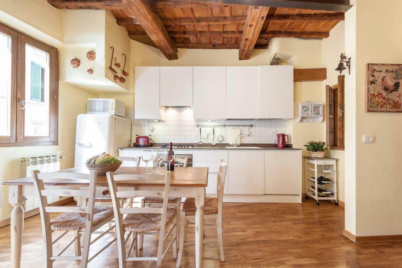 Finestra Su * Firenze