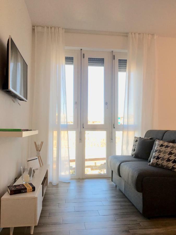 Lumina & Free Parking Apartment Florence