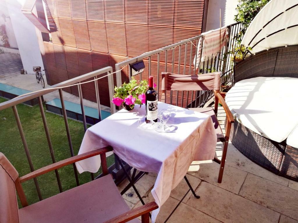 Terrace In Santo Spirito District * Firenze