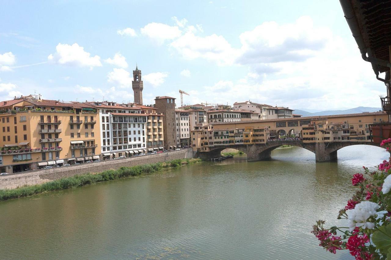 Historical Spectacular Arno View With Balcony From 12 Th Century. * Firenze