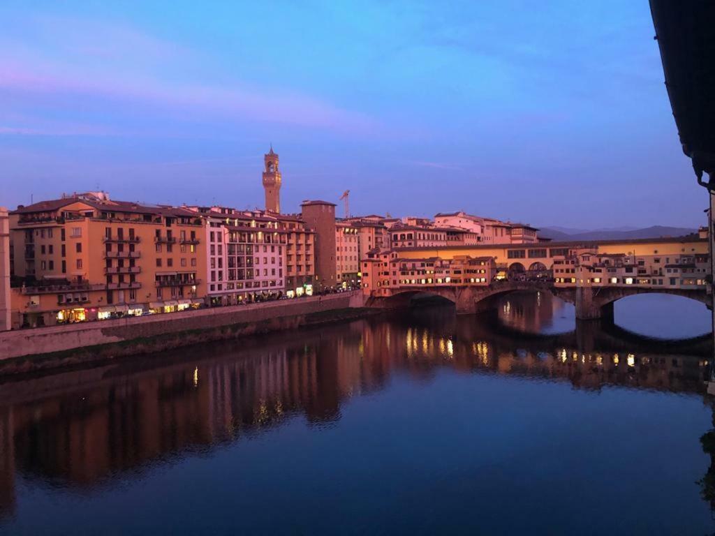 Appartamento Historical Spectacular Arno View With Balcony From 12 Th Century. Firenze